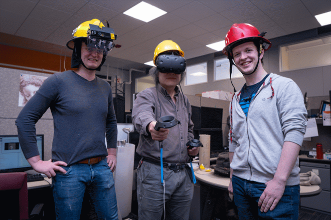 Шлем пожарного Haptic Helmet подскажет путь даже при нулевой видимости 