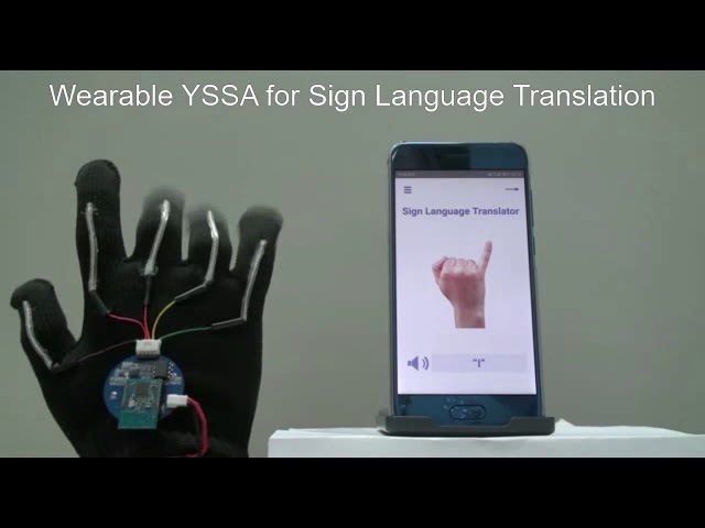 Беспроводная сенсорная перчатка переведет язык жестов в привычные слова 