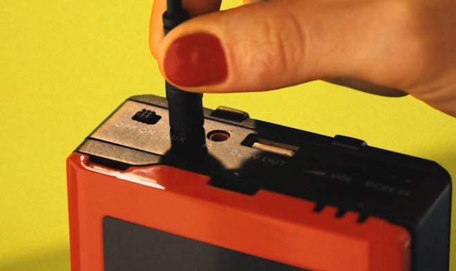 Ретро-плеер Pl8ty удачно копирует легендарный Sony Walkman – но ему не нужны пленочные кассеты 