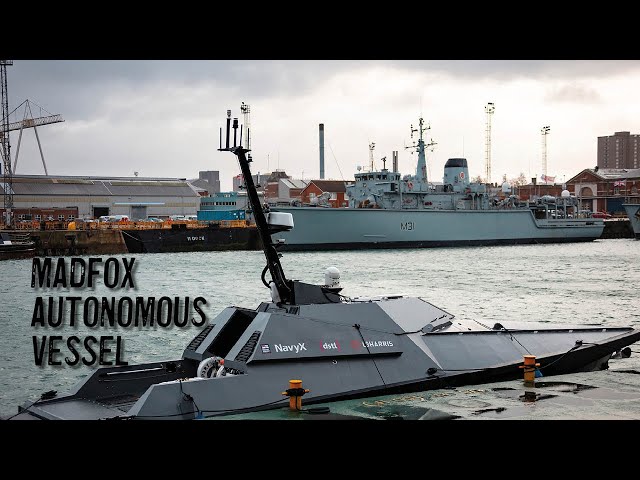 Королевский флот Великобритании получил роботизированный катер Madfox 