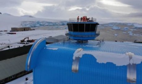 Британцы торопятся завершить очередную стройку в Антарктике до наступления полярной зимы 