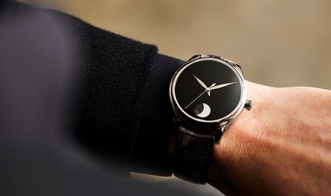 H.Moser & Cie разработала часы с Vantablack – самым черным материалом на Земле 