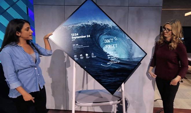Microsoft представила интерактивную доску нового поколения Surface Hub 2 
