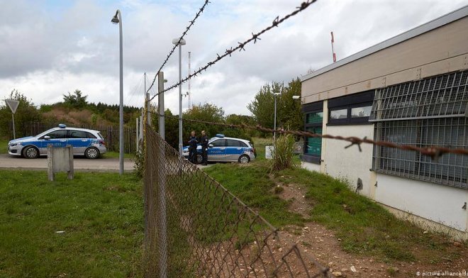 Немецкая полиция ликвидировала центр киберпреступности в бывшем бункере НАТО 