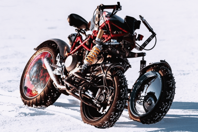 Российский умелец создал уникальный трайк для гонок на льду 